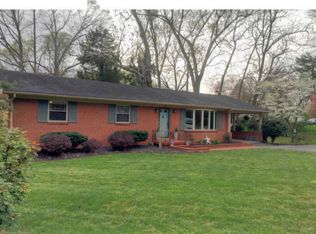 303 S Ruth St, Maryville, TN 37803