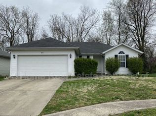 820 W Delmar St, Springfield, MO 65807