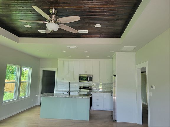 2nd image of 2714 1st St