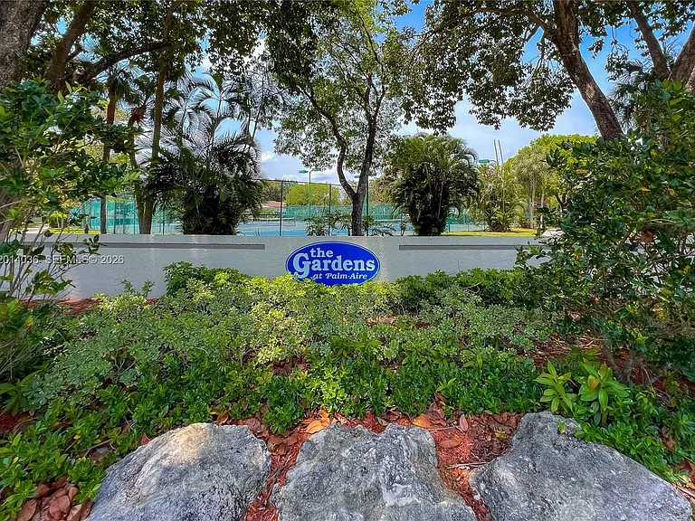 717 Gardens Dr #201 — Photo 37