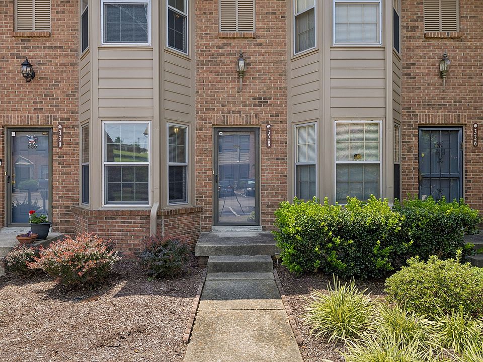 1st image of 328 Hickory Pl