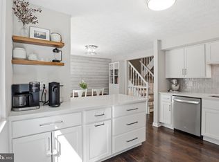 8033 Orange Plank Rd, Springfield, VA 22153