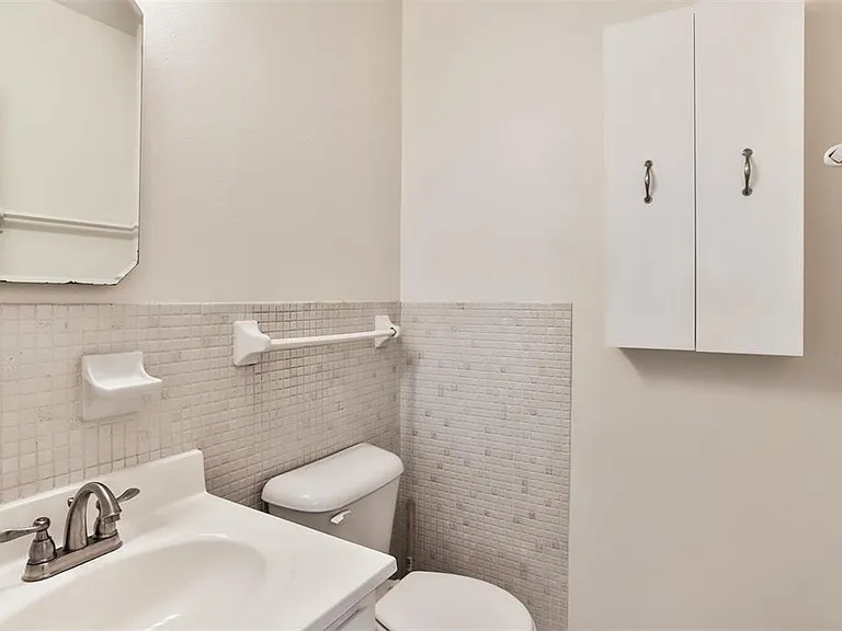 1041 N Clay Ave #C-20 — Photo 20