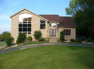 189 Burrell Hill Rd, Penn, PA 15675