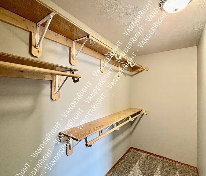 2230 N Devon Ave #202 — Photo 9
