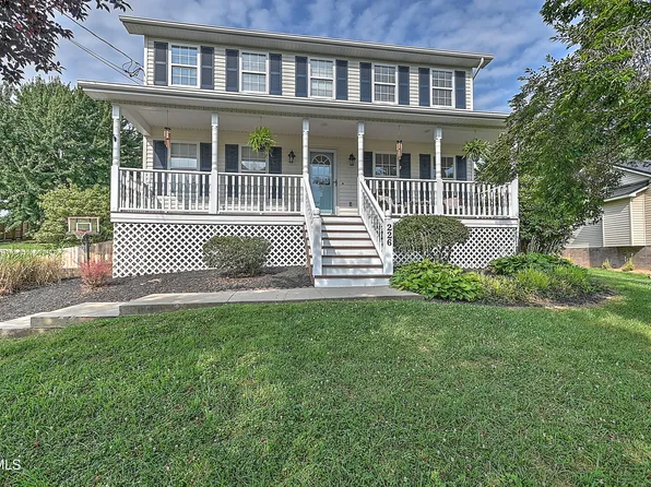 226 Persimmon Ln, Jonesborough, TN 37659