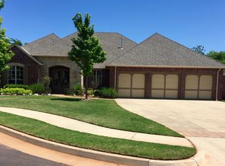 19828 Crest Ridge Dr, Edmond, OK 73012