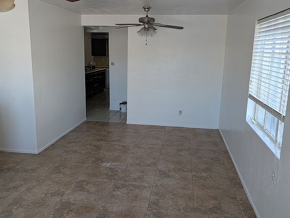3rd image of 2941 W Palo Verde Dr
