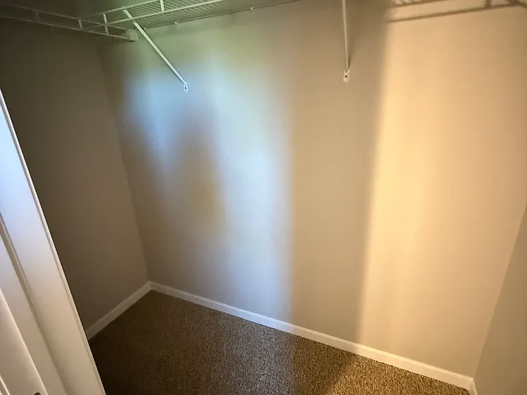 328 Wolf Ave — Photo 14