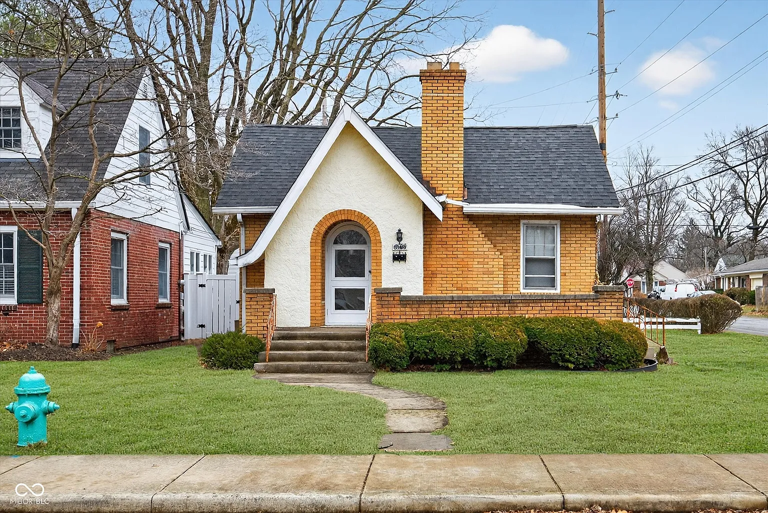6103 Indianola Ave photo 1