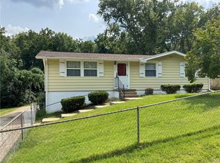 3729 E 96th St, Kansas City, MO 64137