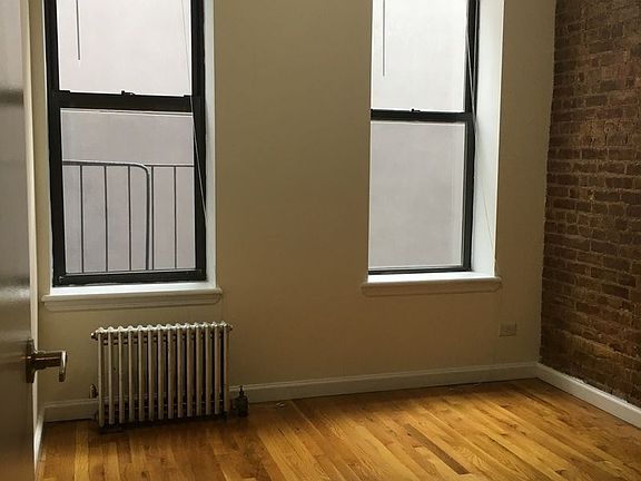 3rd image of 405 E 90th St APT 3C