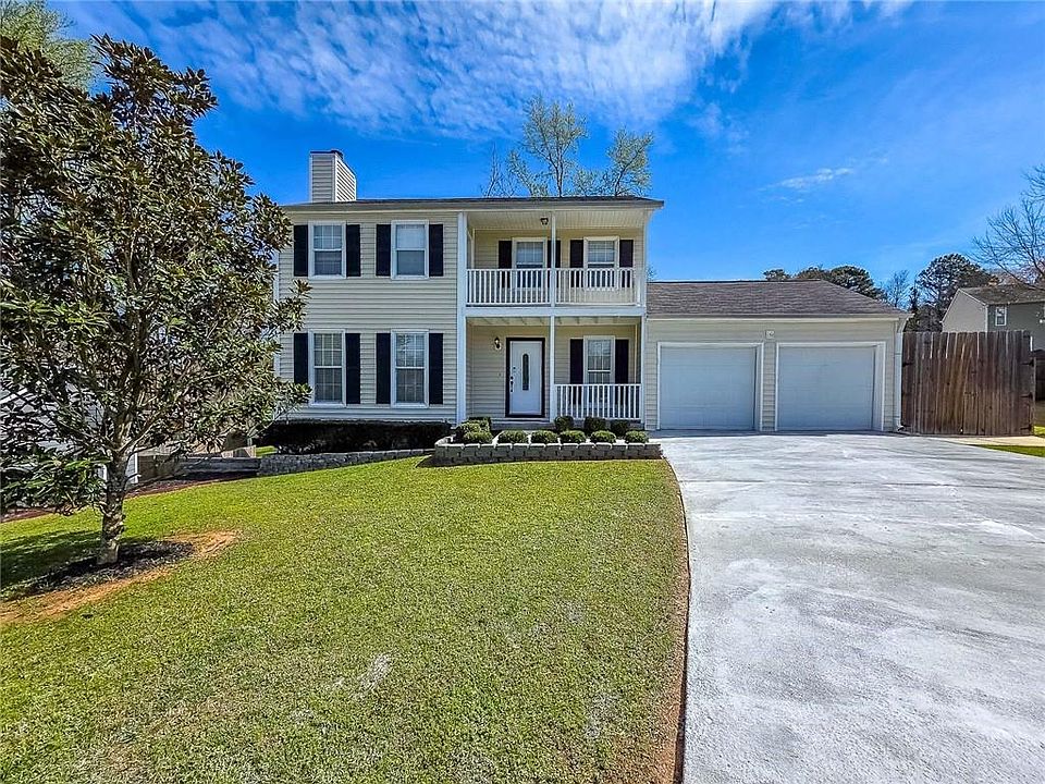 1st image of 135 Plantation Ct