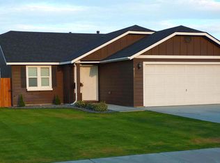6111 Westport Ln, Pasco, WA 99301