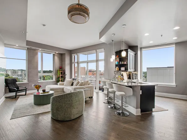 400 W North St APT 610, Raleigh, NC 27603