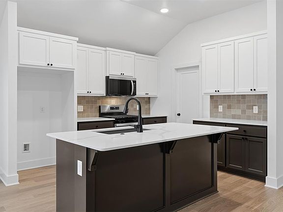 7th image of this home