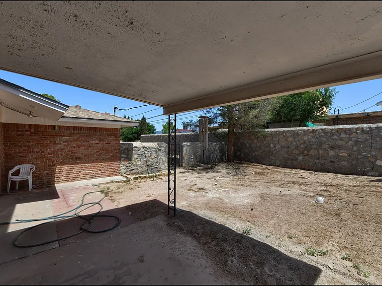 6913 Pamlico Dr — Photo 30