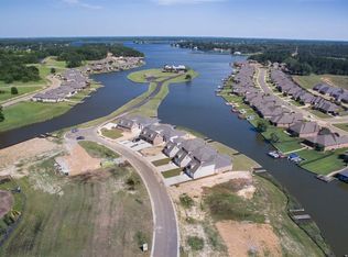 70 Peninsula Dr, Madison, MS 39110