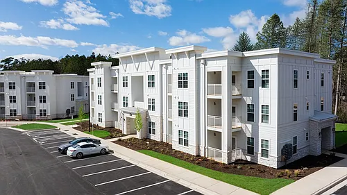 Parker Apartments Photo 1