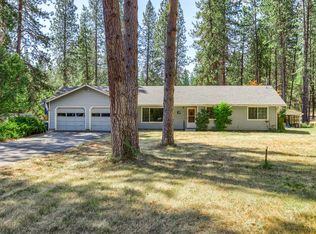 1065 Minthorne Rd, Rogue River, OR 97537