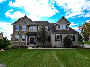 14 Eagle View Ln, Schwenksville, PA 19473