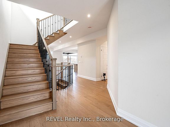 2nd image of 1186 Uppers Ln