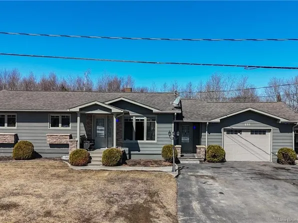 600 5th Ave, Grand Falls, NB E3Z 1A1