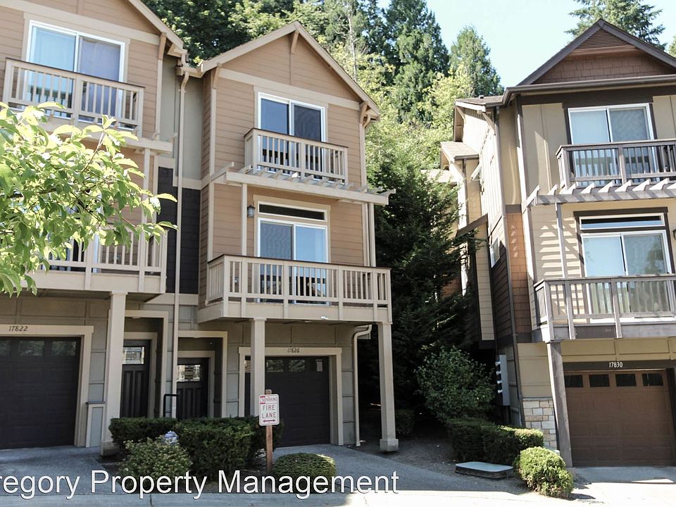 1st image of 17826 NE 95th Ct