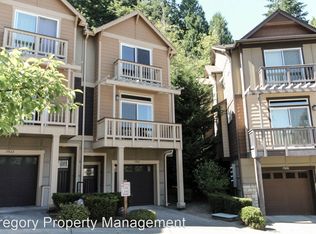 17826 NE 95th Ct, Redmond, WA 98052