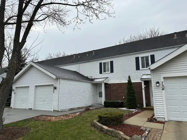 732 Hearth Dr #732, Hanover Park, IL 60133