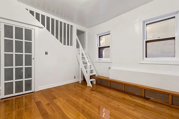 Rented by Compass | media 4