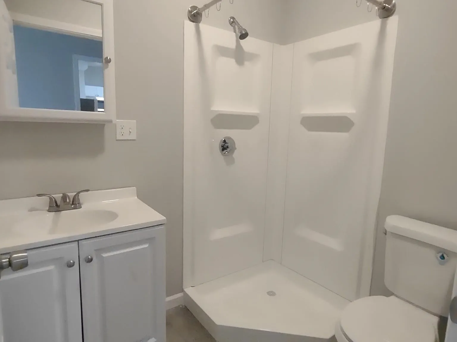 1 bed, 1.0 bath, 500 sqft, $1,350 — Photo 4