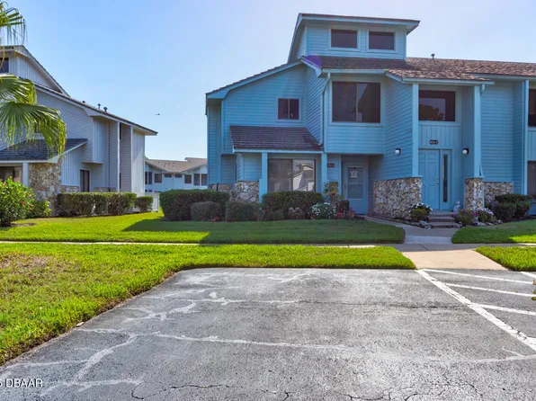 102 Blue Heron Dr APT A, Daytona Beach, FL 32119