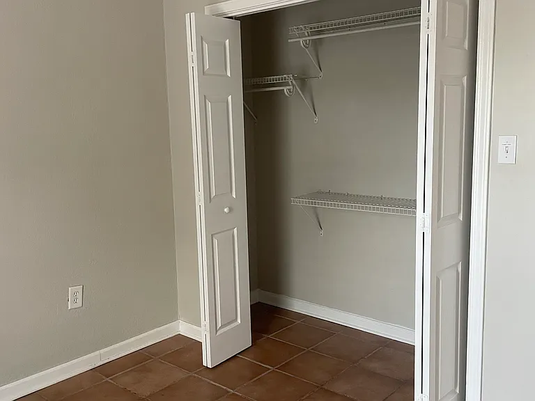 710 Scenic Hwy #107 — Photo 16