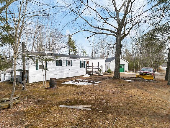 2nd image of 615 N Nobleboro Road