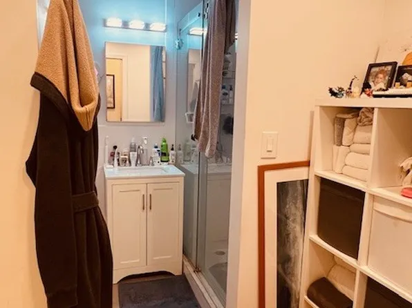 120 Central Park South image 13 of 16