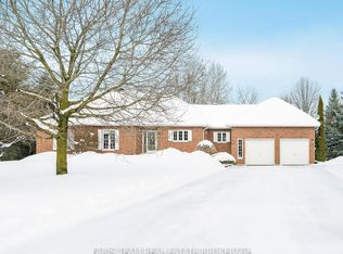 35 Parr Blvd, Springwater, ON L9Z0B1