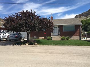 90 Orchard St, Helper, UT 84526