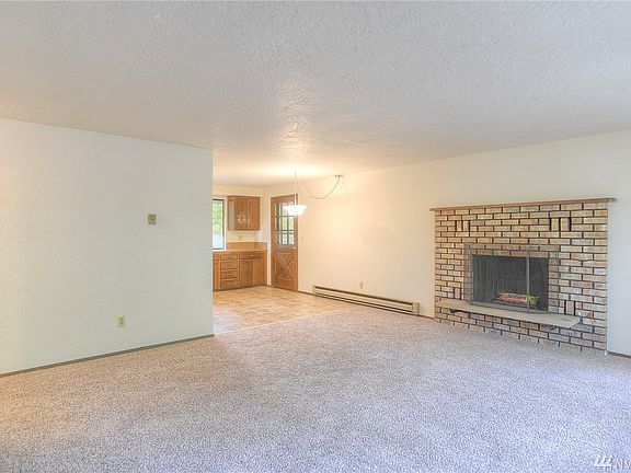 5th image of 571 E Saint Andrews Dr
