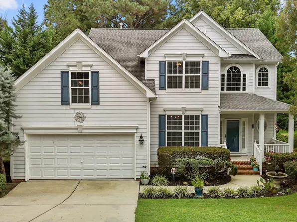 3 Starwood Ln, Durham, NC 27712