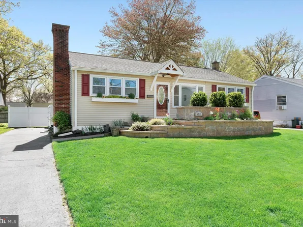 510 Pennsylvania Ave, Claymont, DE 19703