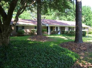 4226 Canterbury Ct, Jackson, MS 39211