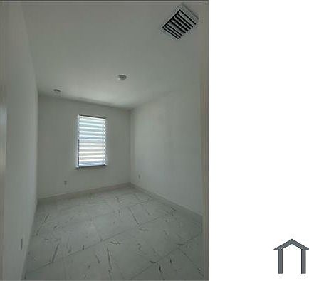5th image of 514 Bell Blvd S