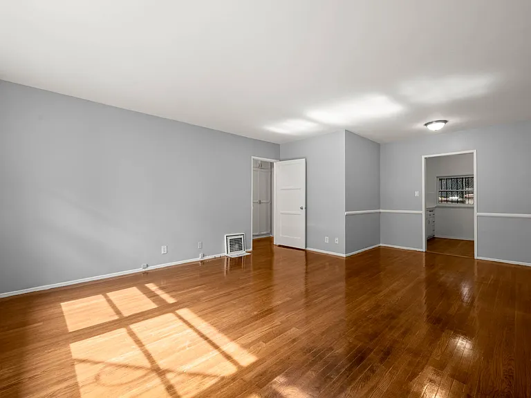 2008-2012 S Robertson — Photo 6