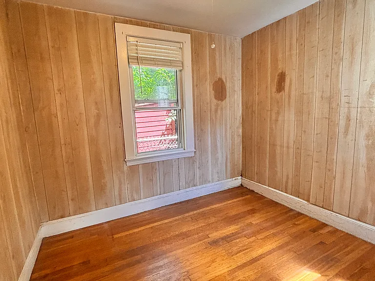 309 Allston St — Photo 7