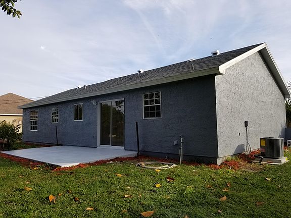 5th image of 1625 SW Janette Ave