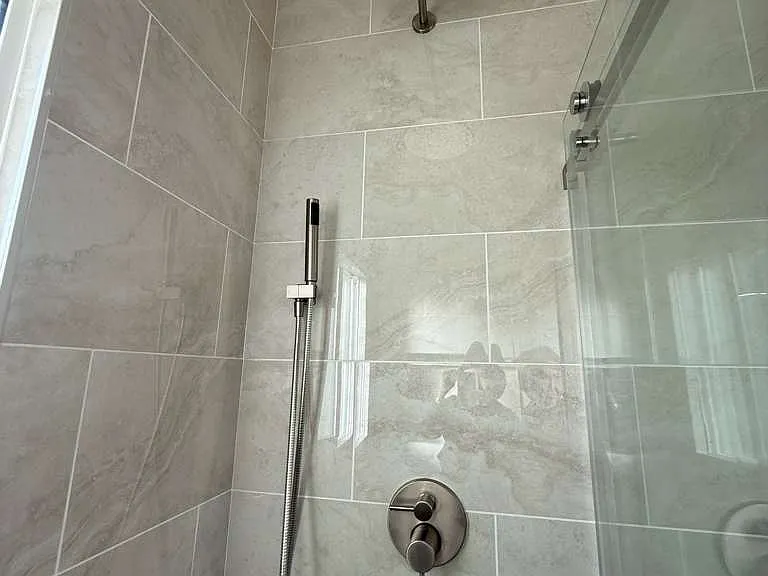 102 Argonne Ave #5 — Photo 10