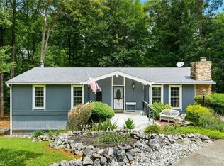 15 Windcrush Ct, Greensboro, NC 27455