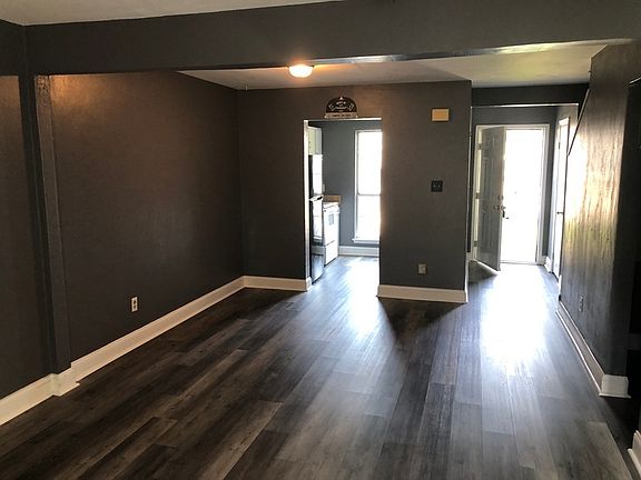 2nd image of 5613 Gregory Ct