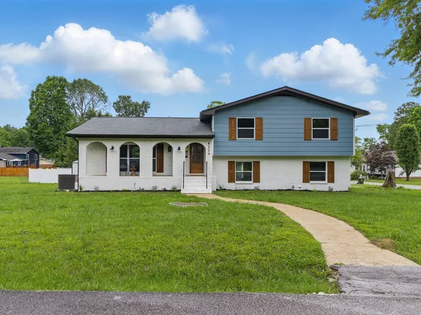 8214 Oxford Dr, Hixson, TN 37343